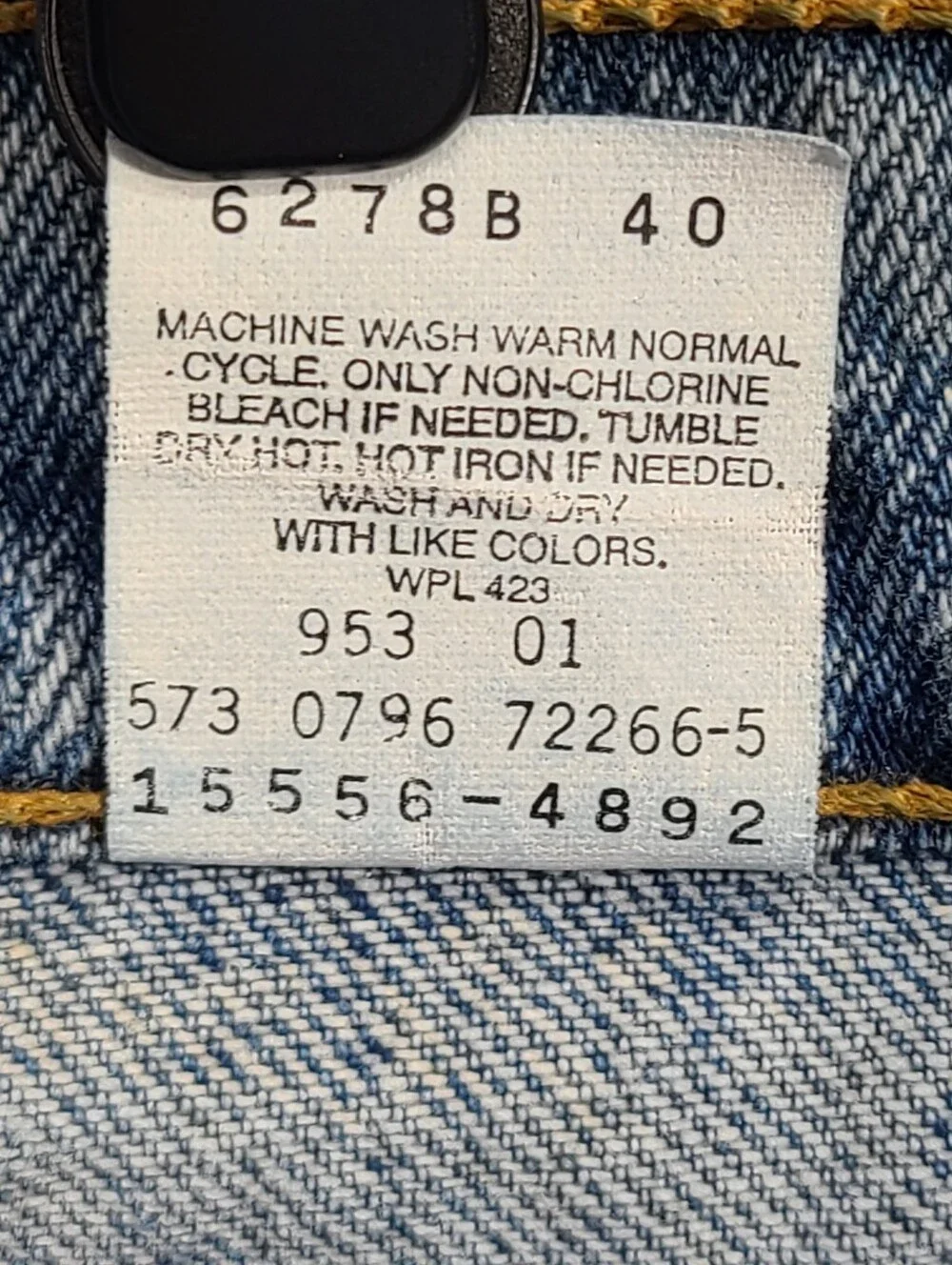 Vintage 90s Levi's Men's 556 Guys Fit Jeans Women 14 34x31 Medium Straight USA